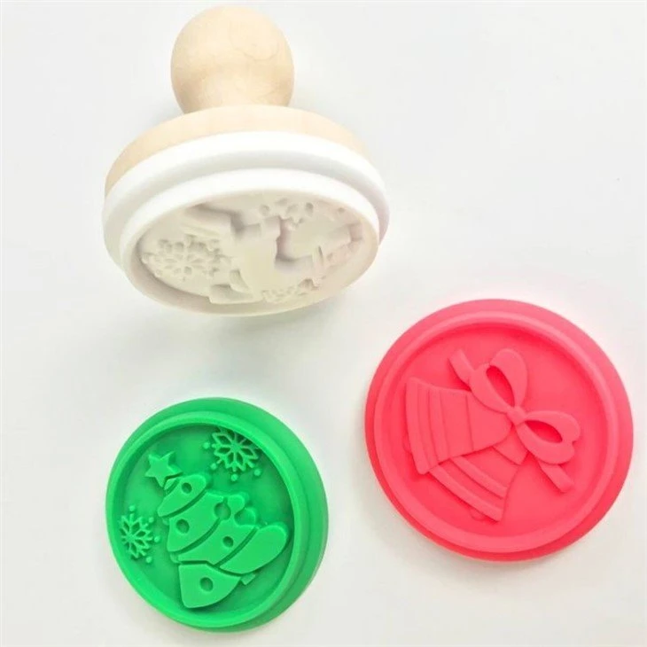 1 animal shape silicone cookie stamp mold